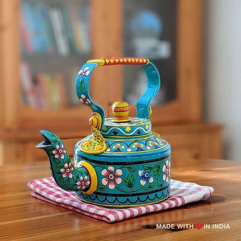 Painting On Teapot, Tea Kettle Painting, Chai Kettle, Rural Decor, Rural Rajasthan, Kettle Painting, Teapot Painting, Painted Kettle, Kettle Art