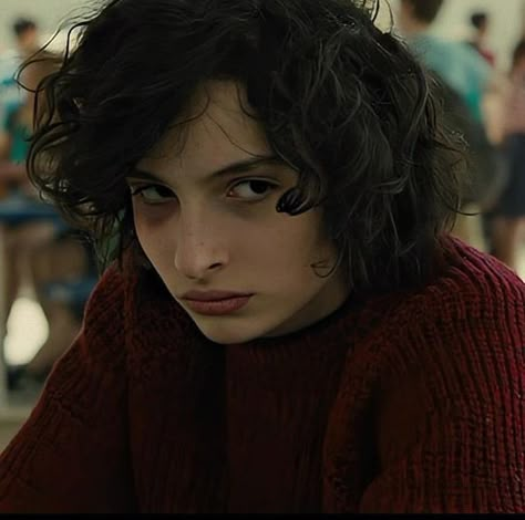 Finn Wolfhard, Hair