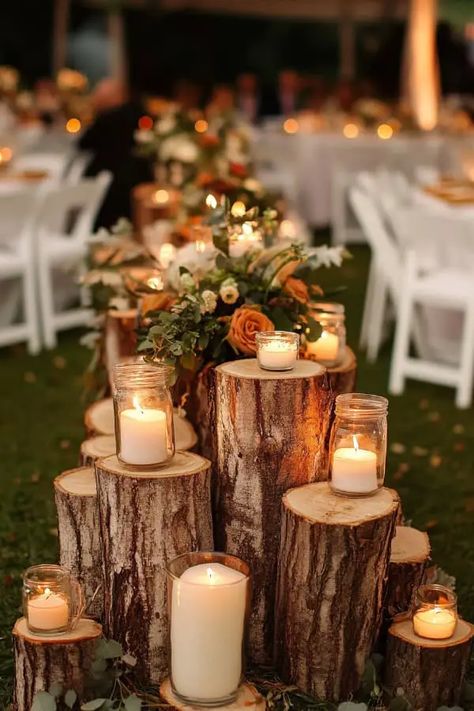 Fun Fall Wedding Ideas Receptions, Wedding Decor Cottagecore, Wood Wedding Aesthetic, Romantic Boho Wedding Flowers, Fall Tent Decorations, Fall Table Decorations Centerpieces Wedding, Fall Backyard Wedding Decor, Winter Wedding Decorations Rustic, Wedding Fall Flower Arrangements