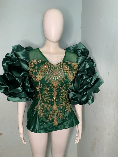 Madam Blouse Styles 2023, Latest Madam Blouse Style, Blouse Designs For Wrapper In Nigeria, Blouse And Rapper Lace, Latest Madam Blouse Lace For Wrapper, Big Blouse Styles For Wrapper, Madam Blouse Lace For Wrapper 2023, Nigerian Lace Blouses For Wrapper, Igbo Madam Blouse For Wrapper