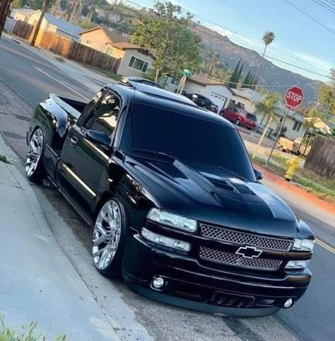 Single Cab Trucks Lowered, Lowered Chevy Silverado, Gmc Trucks Lowered, Custom Chevy Trucks Chevrolet Silverado, Obs Trucks Chevy, C1500 Lowered, Chevrolet 400 Ss, Chevy Single Cab, S10 Truck Ideas