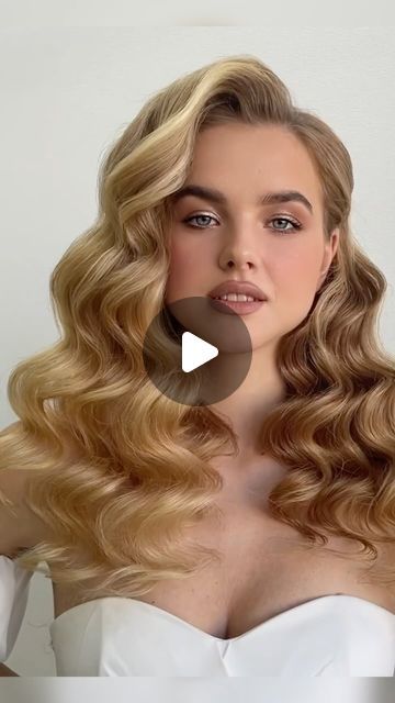 Natalia Zakharova on Instagram: "🔥 Hollywood waves tutorial 🔥

#weddinghairstyles #weddinghairideas #hairstyles #hairstyletutorial #hairstylevideo #haircollection #hairdos #buns #updos #hairs #hairinspiration #hairideas #updotutorial #lowbun #lowbunvideo #lowbuntutorial #behindthechair #hairstyle #easyhairstyle #easyhair #hairstyle #hairinspiration #hairideas #howtocurlhair" Vintage Hairstyles For Long Hair Tutorial, 20s Waves, Voluminous Hollywood Waves, 70s Glamour Hair, Hollywood Wave Tutorial, Hollywood Waves With Headband, How To Do Hollywood Curls, 70s Hairstyle Tutorial, Old Hollywood Hair Tutorial