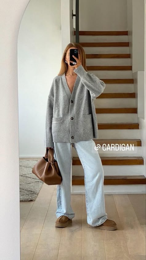 Cardigan Autumn Outfit, Feminine Date Outfit, Long Knit Cardigan Outfit, Casual Comfy Winter Outfits, Sunday Outfit Ideas, Oversized Cardigan Outfit, Relax Outfit, Grey Outfits, Grey Sweater Outfit