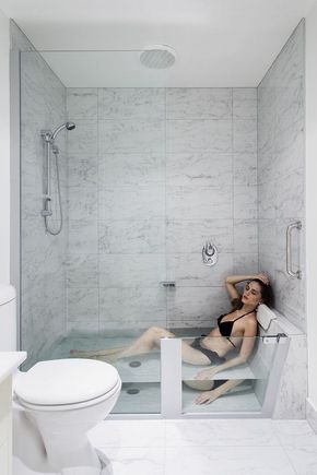 See great bathroom shower remodel ideas from homeowners who have successfully tackled this popular project. Bathroom Tub Shower Combo, Makeover Kamar Mandi, Tub Remodel, Small Bathtub, Bilik Air, Bathroom Tub Shower, Decor Baie, Tiny House Bathroom, Sink Strainer