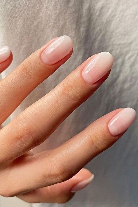 Simple Nails Design, Ombre Nail Colors, Ombre French Nails, Orange Ombre Nails, Ombre Gel Nails, Faded Nails, Ombre Manicure, Pink Ombre Nails, Indigo Nails