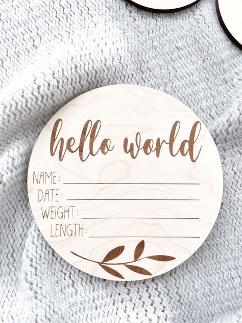 Hello World Birth Announcement Round Acrylic Sign Ideas, Monthly Photoshoot, Baby Name Announcement, Name Announcement, Nursery Rooms, Fabric Painting On Clothes, Cotton Saree Designs, Baby Hospital, Conceiving