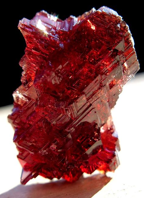 Deep red Spessartite Garnet Crystal from Navegador mine Brazil Photo: GoldenHourMinerals Minerals Crystals Rocks, Crystal Aesthetic, Spessartite Garnet, Rock Minerals, Garnet Crystal, Garnet Gem, Garnet Jewelry, Mineral Stone, Garnet Stone