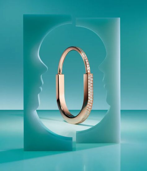 Tiffany & Co campaign nods to its theatrical history | Wallpaper Tiffany And Co Campaign, Tiffany And Co Poster, Tiffany And Co Advertisement, Fine Jewelry Branding, Tiffany & Co, History Wallpaper, Instagram Graphic Design, New Year Post, Beauty Technology