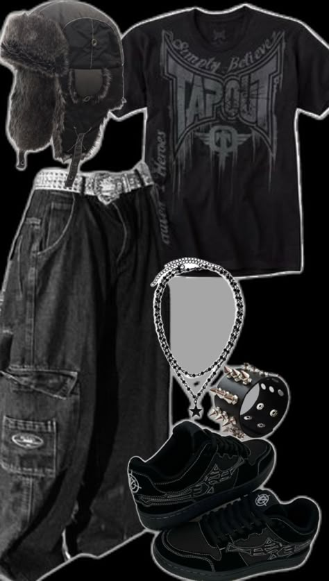 Grunge Clothing Male, Dark Male Fashion, Emo Aesthetic Male, Goth Streetwear Men, Men Goth Style, Goth Grunge Outfits Men, Y2k Goth Outfits Men, Emo Mens Outfits, Male Y2k Outfit Ideas