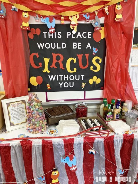 Circus Themed Teacher Appreciation Week, Teacher Appreciation Carnival Theme, Circus Teacher Appreciation Week, Circus Decorations Diy, Sunshine Cart, Notes Psychology, Employee Events, Aesthetic School Notes, Wallpaper School