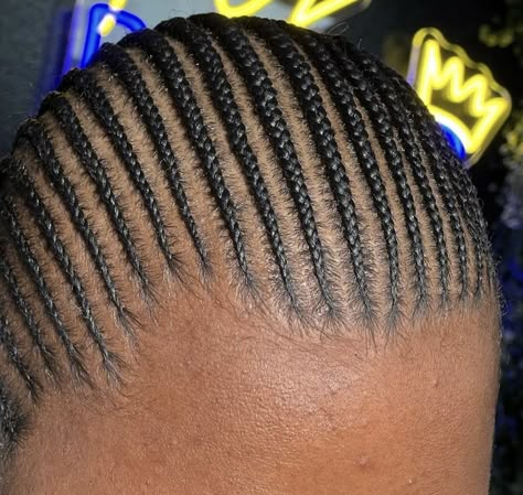 Small Braids For Black Women Natural, Very Small Cornrows, Small All Back Cornrows Hairstyles, Tiny Conrows Lines For Black Women, Small Conrows Lines, Small Straightback Cornrows Braids, Conrows Lines Straight Back, Straight Up Braids African Cornrows, Conrows Lines And Braids Short