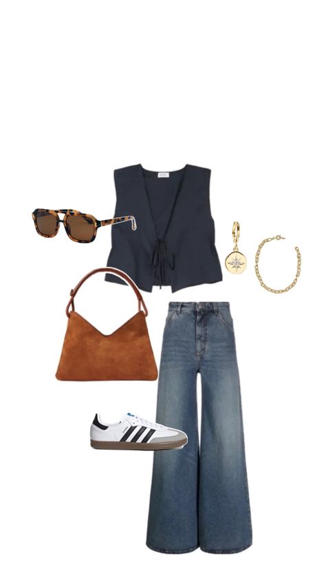 Classic spring outfit inspo/ old money style/ east coast fashion/ coastal spring/ sunglasses East Coast Vacation Outfits, Coastal Old Money Outfits, Rhode Island Outfits, East Coast Aesthetic Outfits, East Coast Outfits, East Coast Summer Outfits, Outfit Inspo Old Money, East Coast Fashion, Classy Vibes