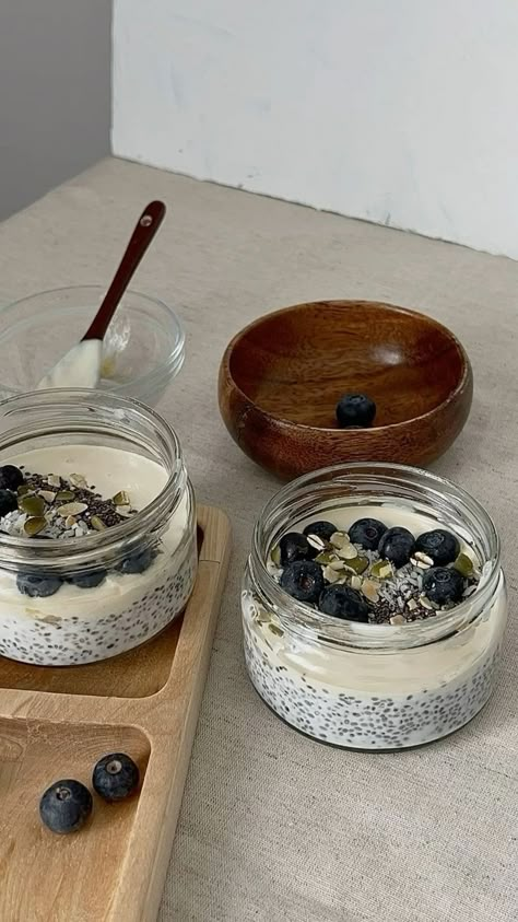 Healthy Food Dishes, Healthy Food Motivation, Healthy Lifestyle Food, Think Food, Food Is Fuel, Chia Pudding, Food Obsession, Pretty Food, Blueberries