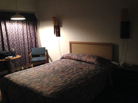 80s Hotel Room, Creepy Hotel Aesthetic, Old Motel Room, Cheap Motel Aesthetic, Old Hotel Room, Creepy Bedroom, Old Hotel Aesthetic, Cheap Motels, Low Income Housing