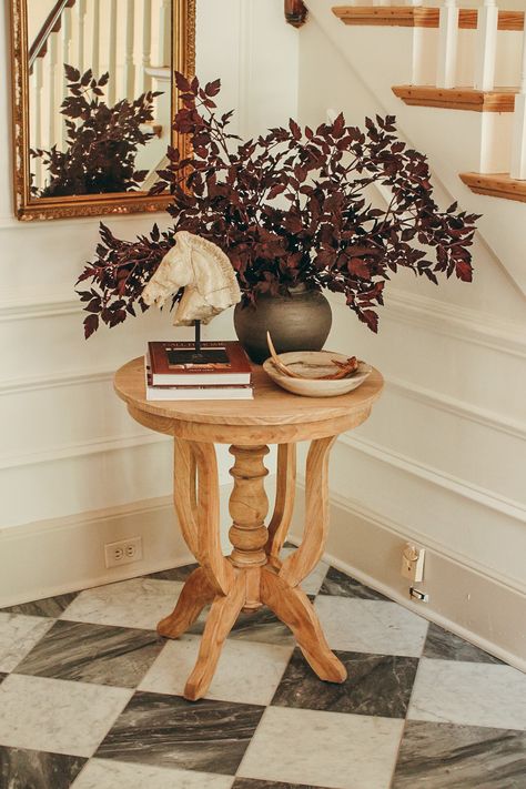 The Front Entryway Design for Our 1940 Colonial Home - Cassie Jean Entryway Round Table Decor, Round Entry Table Decor, Entryway Round Table, Colonial Entryway, Vintage Style Interior Design, Vintage Foyer, Foyer Entryway Ideas, Round Entryway, Vintage Style Interior