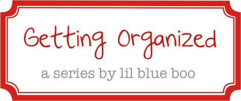 The Getting Organized Series via lilblueboo.com Diy Bag Organiser, Organizing Photos, Photography Organizations, Chalkboard Tags, Picture Organization, Art Supplies Storage, A Place For Everything, Electronic Organization, Diy Chalkboard