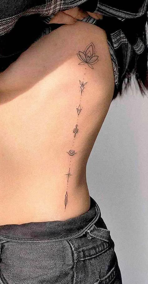 Protection Tattoos, Side Body Tattoos, Mutterschaft Tattoos, Side Tattoos Women, Tattoos On Side Ribs, Protection Tattoo, Rib Tattoos For Women, Waist Tattoos, Torso Tattoos