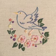 Towel Embroidery Designs, Birds Embroidery Designs, Hand Embroidery Patterns Flowers, Floral Embroidery Patterns, Hand Embroidery Tutorial, Handmade Embroidery Designs, Embroidery Stitches Tutorial, Hand Work Embroidery, Baby Embroidery