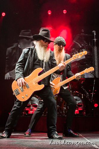 All sizes | ZZ Top at Comcast Arena | Flickr - Photo Sharing! Billy Gibbons, Zz Top, We Will Rock You, Musica Rock, Southern Rock, I'm With The Band, Guitar Players, Mötley Crüe, Ozzy Osbourne