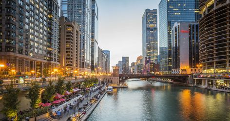 10 Neighborhoods to Love in Chicago Chicago Activities, Chicago Bucket List, Chicago Attractions, Chicago Riverwalk, Chicago History Museum, City Winery, Riviera Beach, Visit Chicago, Public Realm