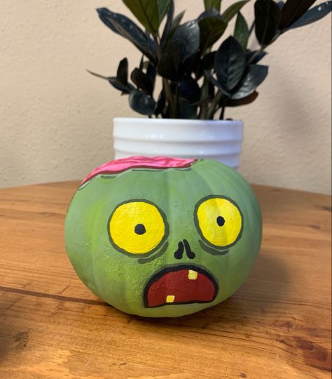 Small Pumpkins Painting, Zombie Painted Pumpkin, Creepy Painted Pumpkins, Funny Pumpkins Painting, Pumpkin Painting Ideas Small Pumpkins, Green Pumpkin Painting Ideas, Zombie Pumpkin Painting, Funny Pumpkin Painting Ideas, Small Pumpkin Painting Ideas