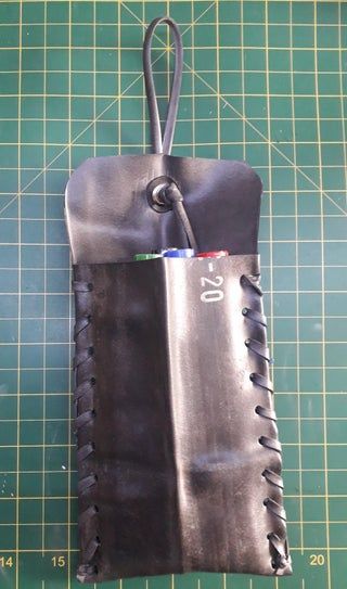 Ditty Bag, Creative Bag, Tyres Recycle, Waterproof Pouch, Pouch Diy, Old Bicycle, Bicycle Tires, Bike Tire, Survival Prepping