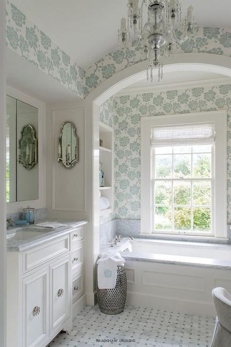 Tub Alcove, Cape Cod Bathroom, Neutral Bathroom Decor, Blue And White Wallpaper, Timeless Bathroom, Transitional Bathroom, Chic Bathrooms, Dream Bathrooms, Blue Bathroom