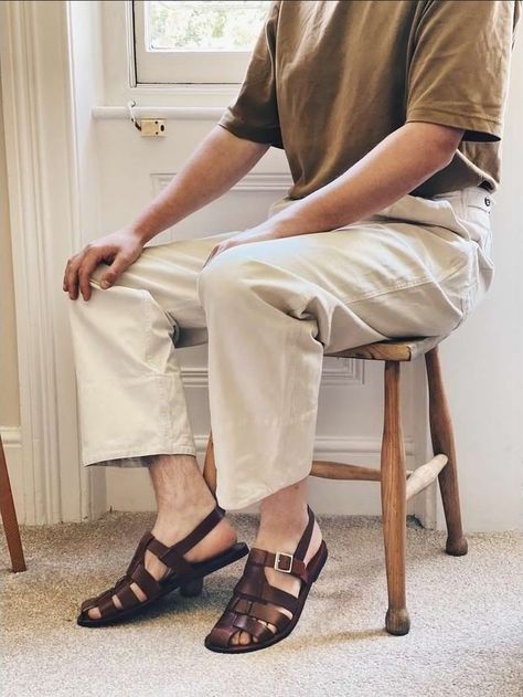 Fisherman Sandals Outfit, Classy Outfits Men, Mens Leather Sandals, Sandals Outfit, Fisherman Sandals, Summer Outfits Men, Formal Shoes, Mens Sandals, Fashion Sketches