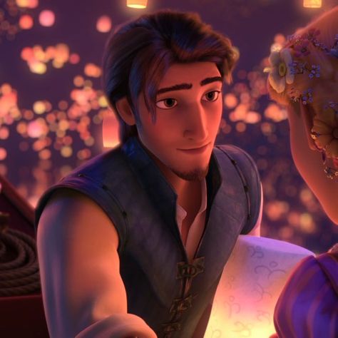 Flynn rider Tangled Flynn Rider, Tangled Flynn, Flynn Ryder, Disney Gifs, Rapunzel And Flynn, Flynn Rider, Tangled Rapunzel, Disney Rapunzel, Disney Princes