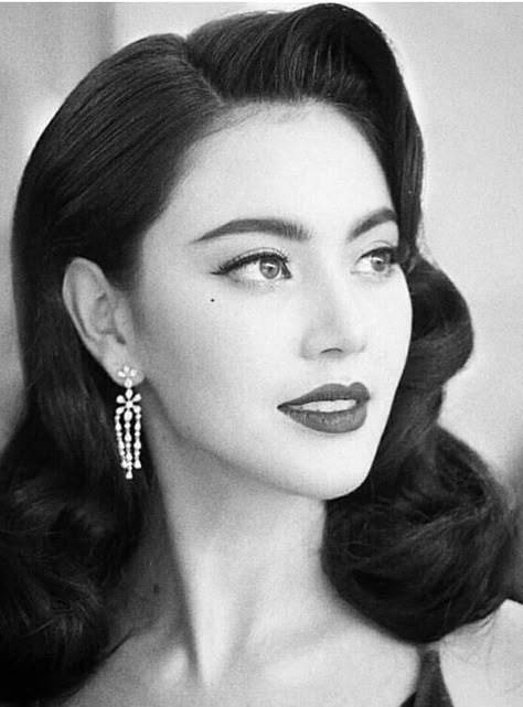 Old Hollywood Hair, 40s Hairstyles, Mai Davika, 1950s Hairstyles, Davika Hoorne, 50s Hairstyles, Hollywood Hair, Retro Hairstyles, Hair Reference