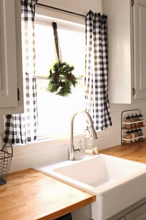 How to Style Cafe Curtains In Your Home - Curtains Up Blog | Kwik-Hang Farmhouse Curtains Kitchen, Farmhouse Kitchen Curtains, Curtains Farmhouse, Kitchen Window Curtains, Kabinet Dapur, Tasty Meals, Decor Ikea, Farmhouse Curtains, Cute Dorm Rooms