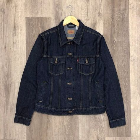 Levi's Dark Blue Denim Jacket Dark Wash Levis Jacket, Levis Denim Jacket Outfit, Dark Blue Denim Jacket Outfit, Blue Denim Jacket Outfit, Levi Jean Jacket, Dark Blue Denim Jacket, Groovy Clothes, Dark Wash Denim Jacket, Dark Denim Jacket