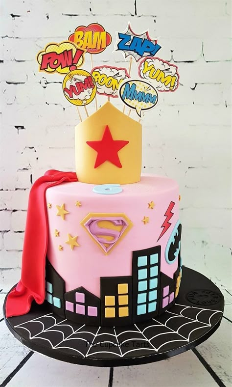 Girl Super Hero Birthday Party Ideas, Princess Superhero Cake, Girls Spiderman Birthday Party, Super Hero Girls Birthday Party, Girls Superhero Birthday Party, Girls Superhero Party, Superhero Girl Birthday Party, Girl Superhero Cake, Supergirl Cakes