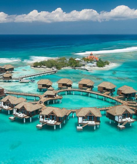 Jamaica Resorts, Caribbean Resort, Sandals Resorts, Overwater Bungalows, Tropical Resort, Porto Rico, Caribbean Vacations, Romantic Getaway, Montego Bay