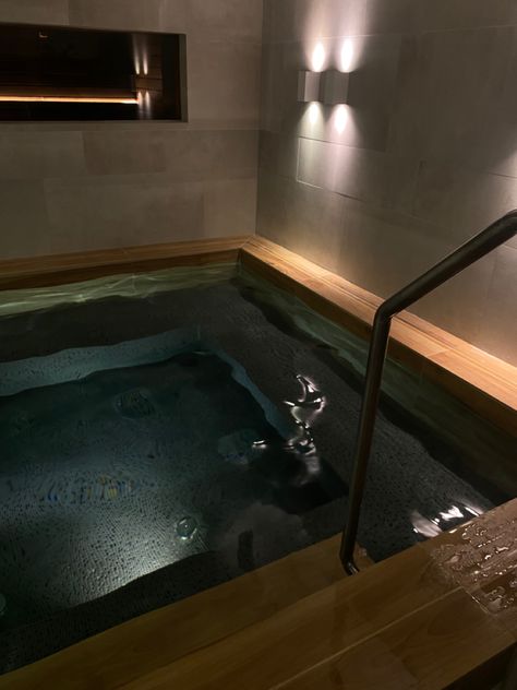 Home Spa Room, Bath Aesthetic, Spa Weekend, Spa Room Decor, Japanese Bath, Health Aesthetic, Pool Lounge, Empowering Words, Foot Soak