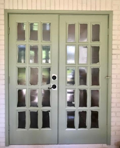 Green French Doors Interior, Painted French Doors Exterior Patio, Patio Door Paint Ideas, Green French Doors, Painting French Doors, Paint French Doors, French Doors Ideas, Painted French Doors, French Doors Living Room