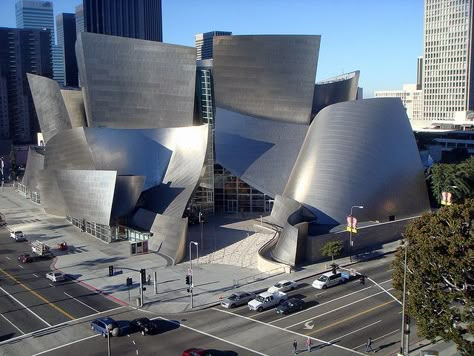 http://www.ohm-immobilier.fr/ #Design #Moderne #Architecture Frank Gehry Architecture, Jm Basquiat, Disney Hall, Gehry Architecture, Frank O Gehry, Architecture Cool, Deconstructivism, Walt Disney Concert Hall, Rem Koolhaas