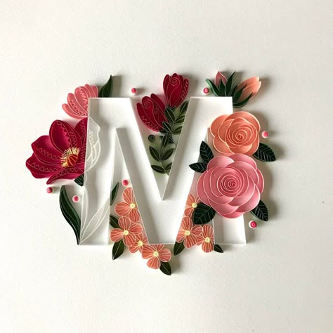 Quilling Patterns Tutorials, Flower Quilling, M Letter Images, Flowers Quilling, Quill Art, Quilling Supplies, Quilling Flower Designs, Quilling Letters, Journal Cover Ideas