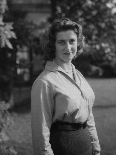 Princess Alexandra in 1956 Marina Ogilvy, Princess Of Greece, Princess Alexandra Of Kent, Windsor Family, Mary Of Teck, Royal Family House, Duchess Of Kent, Prince Michael Of Kent, Duke Of Kent