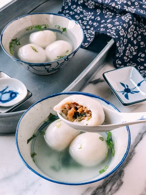 Savory Tang Yuan recipe by thewoksoflife.com Tang Yuan, Chinese Lantern Festival, Wok Of Life, Woks Of Life, The Woks Of Life, Dumpling Filling, Mapo Tofu, Wontons, Woks