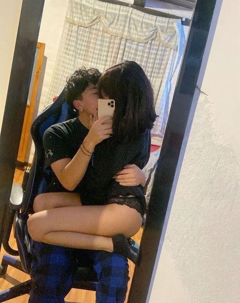 Girlfriend And Boyfriend Goals, Couple Aesthetics, Me N Him, Couple Stuff, Cute Relationship Photos, Couple Selfies, Obsessed With Me, Cute Couple Poses, Me And Him