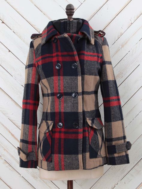 Retro Closet, Coin Laundry, Plaid Peacoat, Fall Winter Trends, Timberland Style, Peacoats, African Print Fashion Dresses, Fall Coat, African Print Fashion