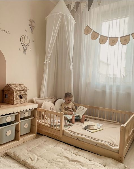 Kids Rooms Inspo Boy, Toddler Box Room, Boys Toddler Room Ideas, Small Baby Bedroom Ideas, Boy Kid Room Ideas, Toddler Shared Room Ideas, Montessori Boys Room, Small Kid Bedroom Ideas, Toddler Girls Bed