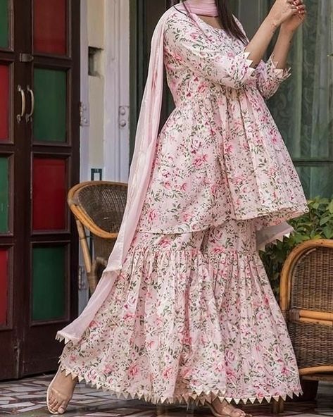 Summer Collection...Pure Cotton Floral Printed Peplum top with Sharara Set and Soft Georgette Dupatta...Available in many designs and colors...Stitched on Order👗Shipping Worldwide⛴..Call or DM 📲for price🎀💐 @blackpinkofficial @newdesigners @latest_trendings_ @bollywoodstylefile @amazingfashionboutique @buttons_bows_3.1 @newstyle288 @online_shopping_is_happiness @handpainted_dupattas @handprintsclub @floralstreet_luxuryflowers @floralprintofficial @birdfishprints @hand_embroidery_ Cotton Sharara, Gharara Designs, Sharara Designs, Gaun Fashion, Pakistani Dresses Casual, Salwar Kamiz, Designer Saree Blouse Patterns, Simple Pakistani Dresses, Designer Party Wear Dresses