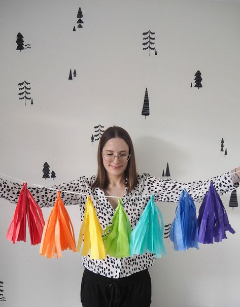 Tassel Garland Tutorial, Rainbow Tassel Garland, Make A Tassel, Paper Tassel Garland, Jewel Tone Color Palette, Diy Tassel Garland, Tissue Paper Garlands, Tissue Paper Tassel Garland, Tissue Paper Tassel