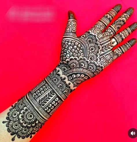 Simple Mehndi Designs Full Hand Easy, Easy Full Hand Mehndi Designs Simple, Mehndi Design Simple Front Hand Easy, Mehendi Designs For Hands Front Simple, Medhini Designs Front Side, Mehindhi Design Simple Modern, Cone Designs For Hands Simple, Trendy Mehndi Designs Back Hand, Simple Mehndi Designs Front Hand Easy