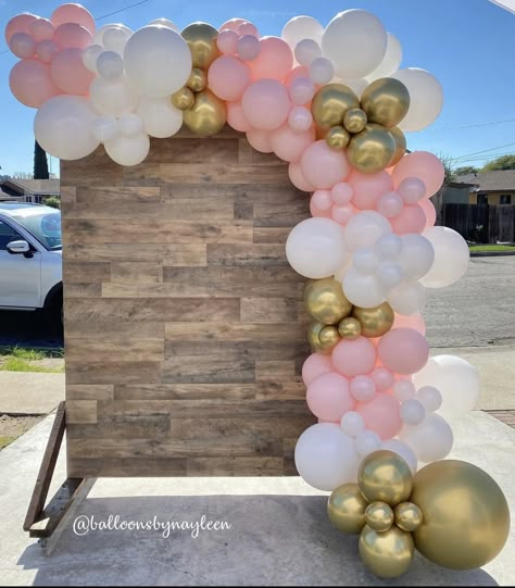 Light Pink And Gold Party Decorations, Pink And Gold Balloon Arch Backdrop, Soft Pink Balloon Garland, Pink Flower Balloon Arch, Pink White And Gold Balloon Garland, Pink White Gold Balloons, Princess Theme Balloon Arch, Light Pink And White Balloon Arch, Baby Shower Girl Balloon Arch