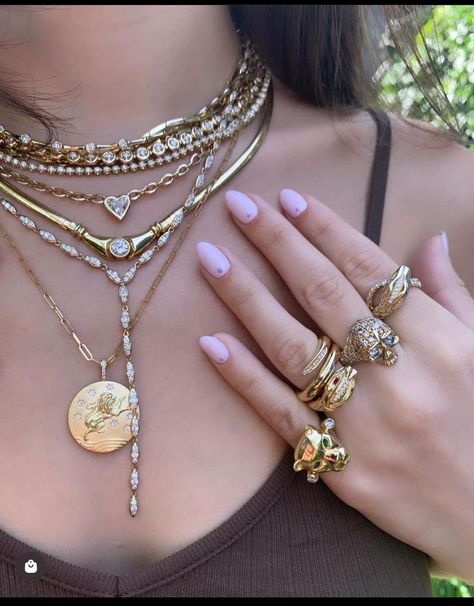 Xoxo Jewelry, Necklaces And Rings, Dope Jewelry Accessories, Dark Jewelry, Dope Jewelry, Chunky Jewelry, Classy Jewelry, Jewelry Essentials, Funky Jewelry