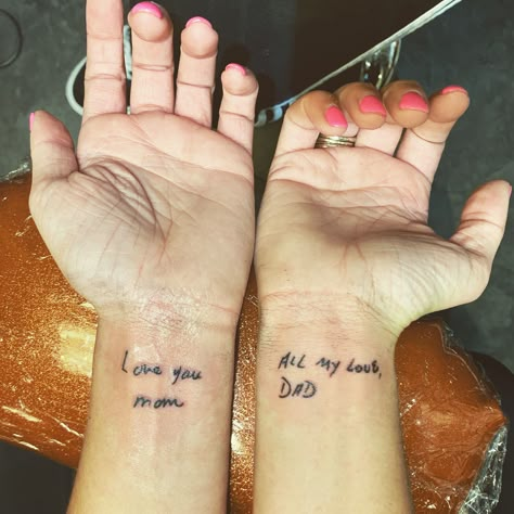 Mum And Dad Tattoos, Infinity Couple Tattoos, Tattoos About Growth, Mom Dad Tattoo Designs, Handwriting Tattoos, Tattoos Behind Ear, Mum Tattoo, Small Wave Tattoo, Cream Tattoo