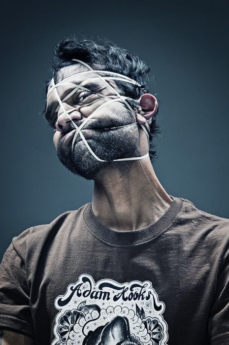 Portraits of Musicians With Rubber Band Wrapped Faces rubberband9